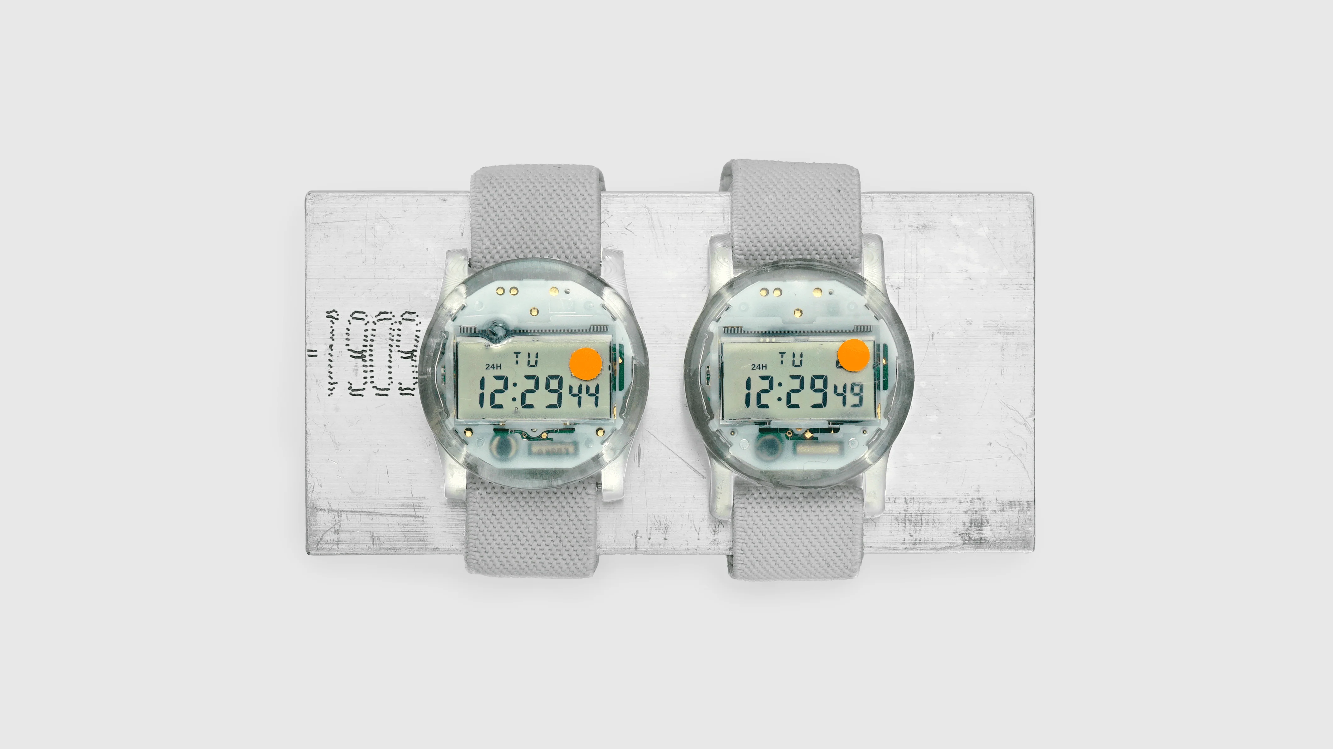 Adjustable Strap for Solid State Watch - Image 7